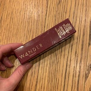 Wander Beauty “Berry Whisper/Nude Glow” Blush and Illuminator